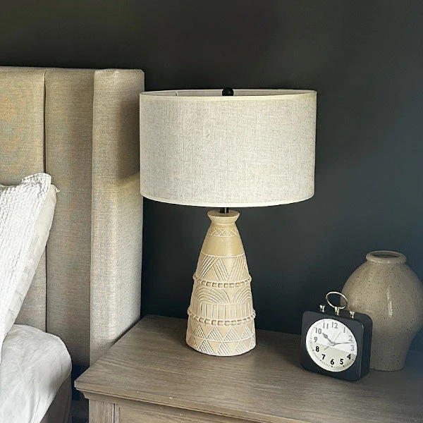 Intricate Beige Bedside Table Lamp - Image 6