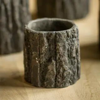Round Concrete Pot with Bark Motif - Image 5