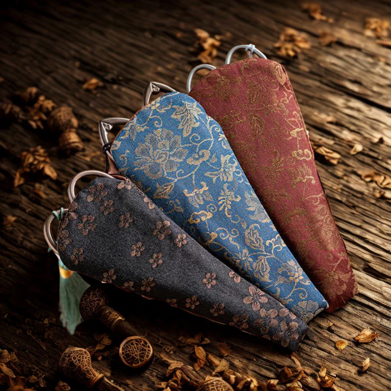 Vintage Style Embroidery Scissors with Random Brocade Sheath - Image 8