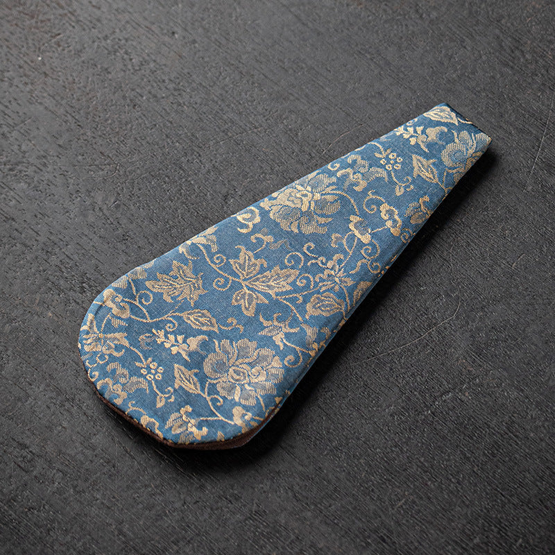 Vintage Style Embroidery Scissors with Random Brocade Sheath - Image 9