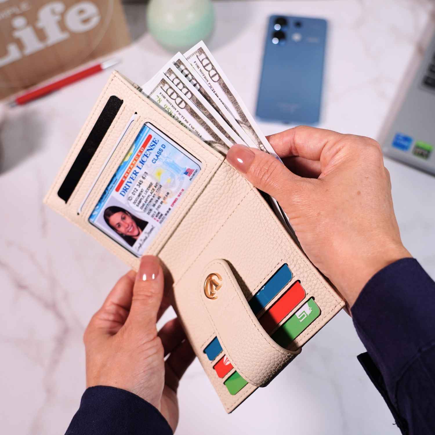 Women's AirTag Wallet Deluxe Smart VN300 - Image 36